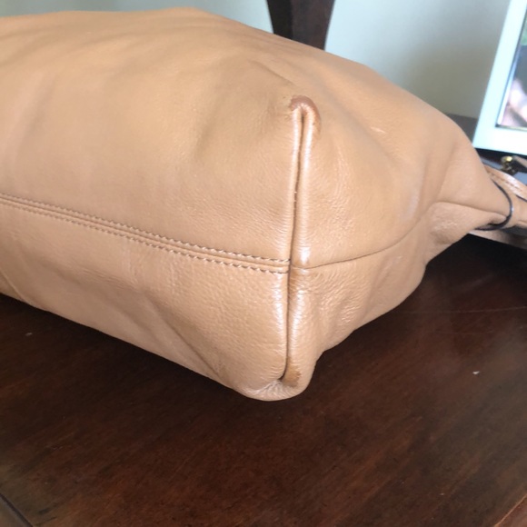 SOLD Tory Burch shoulder bag - Picture 10 of 10